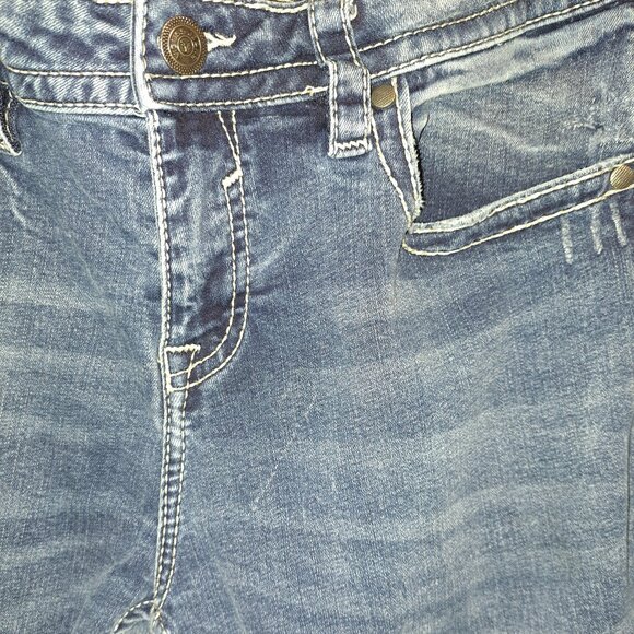 Vigoss Straight Embroidered Pocket Denim Jeans - Picture 5 of 10